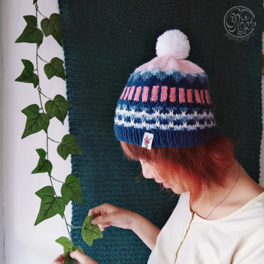 Edge of the Woods Hat — detail