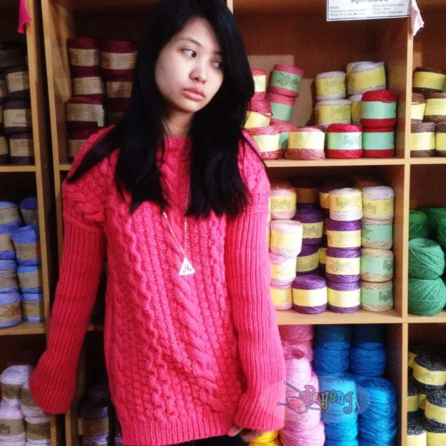 No Seam Cable Pullover