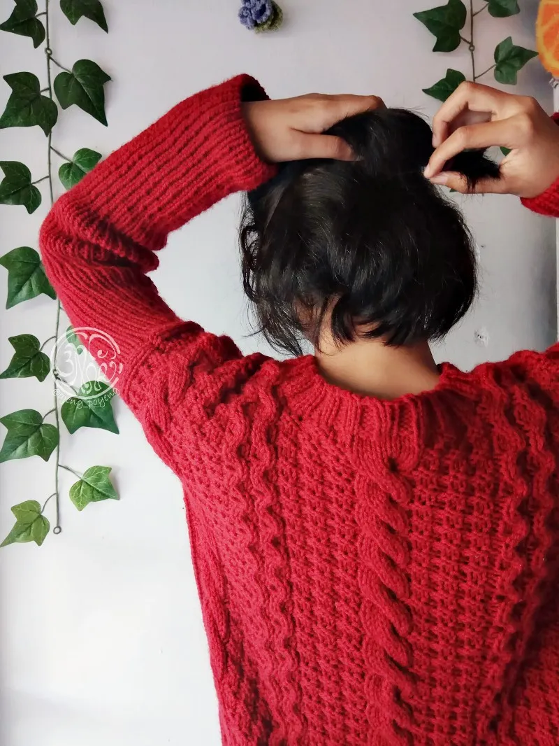 No Seam Cable Pullover — detail