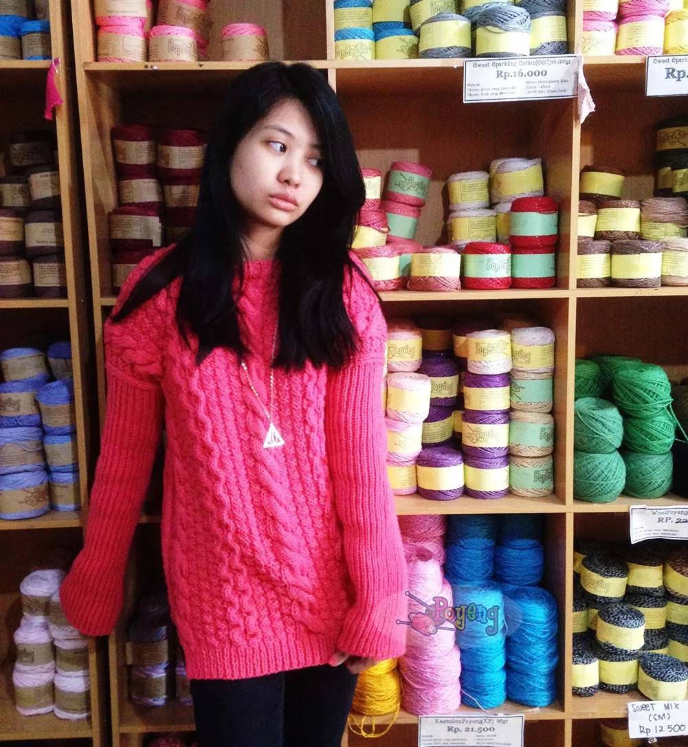 No Seam Cable Pullover — detail