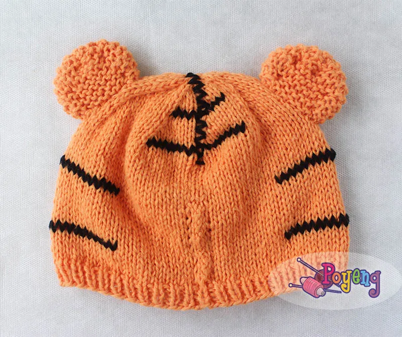Tiger Cub Baby Hat — detail