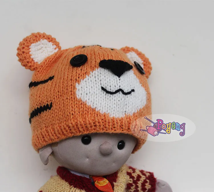 Tiger Cub Baby Hat — detail